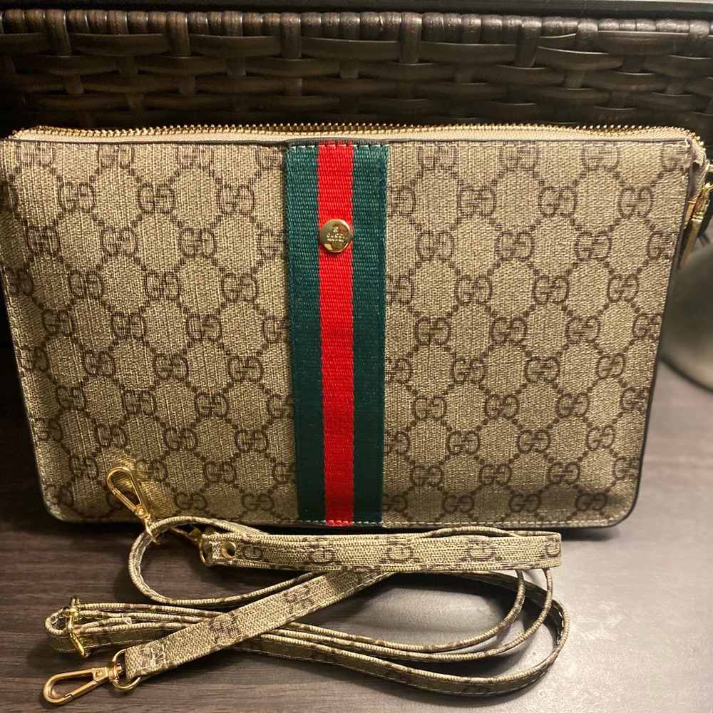 Gucci Crossbody